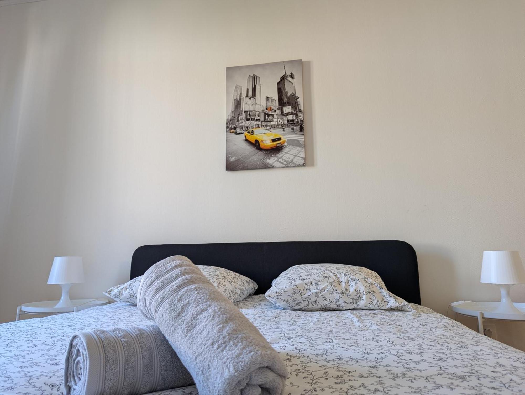 Le Mirage - Appartement 2 Chambres, Salon, Cuisine Equipee, Parking Et Wifi Gratuit Mülhausen Exterior foto